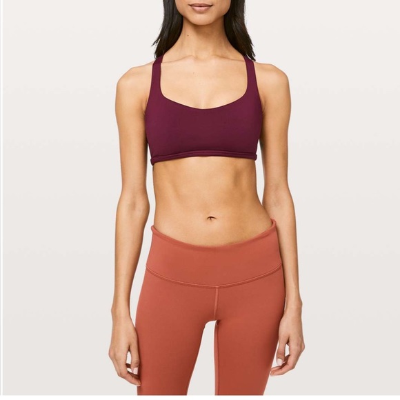 Lululemon Free to Be Wild bra size 8 maroon